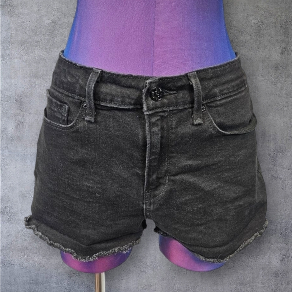 Denizen Levi's Black Denim Shortie Raw‎ Hem Jean Shorts Size 31 Women's